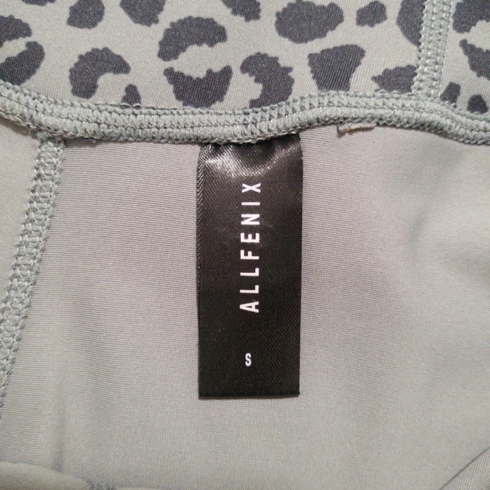 Allfenix Women Print Leggings| Gray/Black | Sz SM - Picture 4 of 4